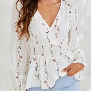 Long Sleeve V-neck Peplum Shirt
